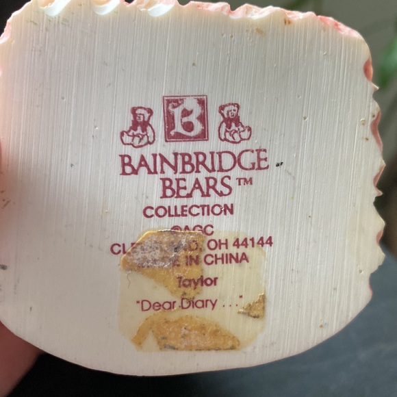 Bainbridge Bears Dear Diary Figurine - Picture 5 of 8